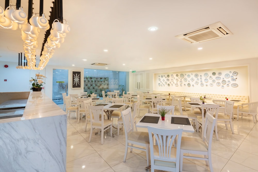 HOTEL 19 PENANG 45/50
