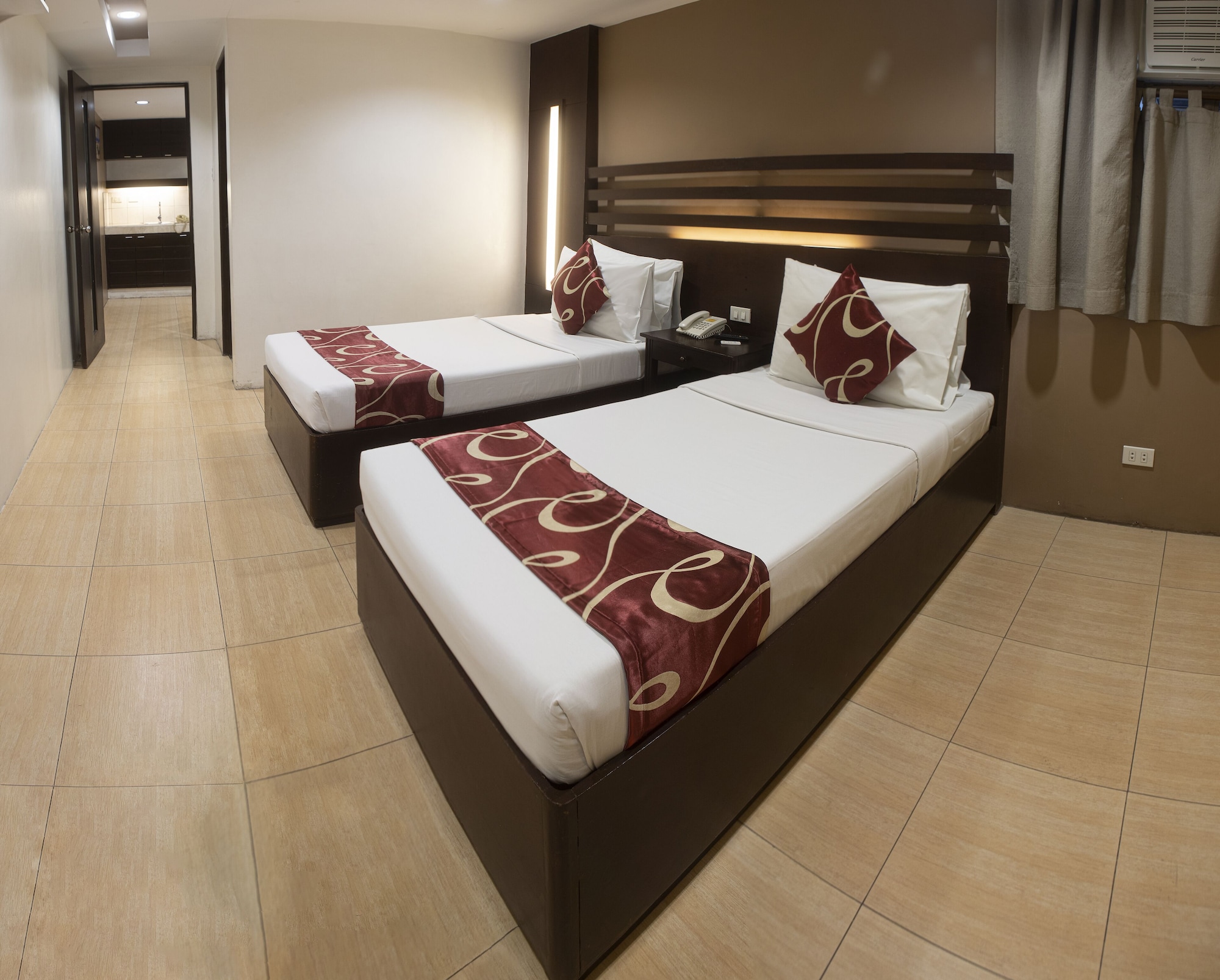 1 BEDROOM, SUPERIOR