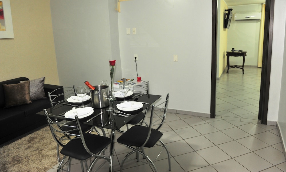 HOTEL ITAMARATY 50/51