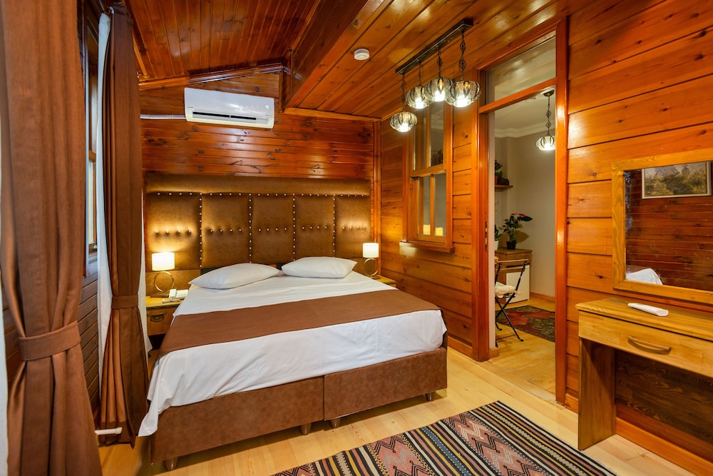Wonder Wood Hotel 35/59