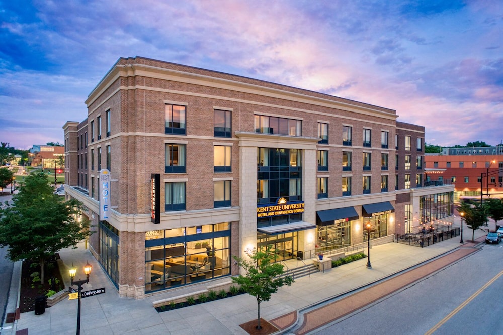Kent State University Hotel and Conference Center 2/31