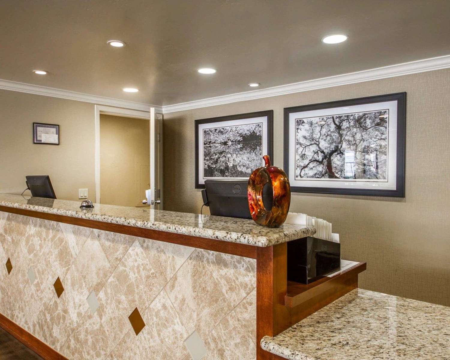 Hotel Med Park Ascend Hotel Collection 4/21