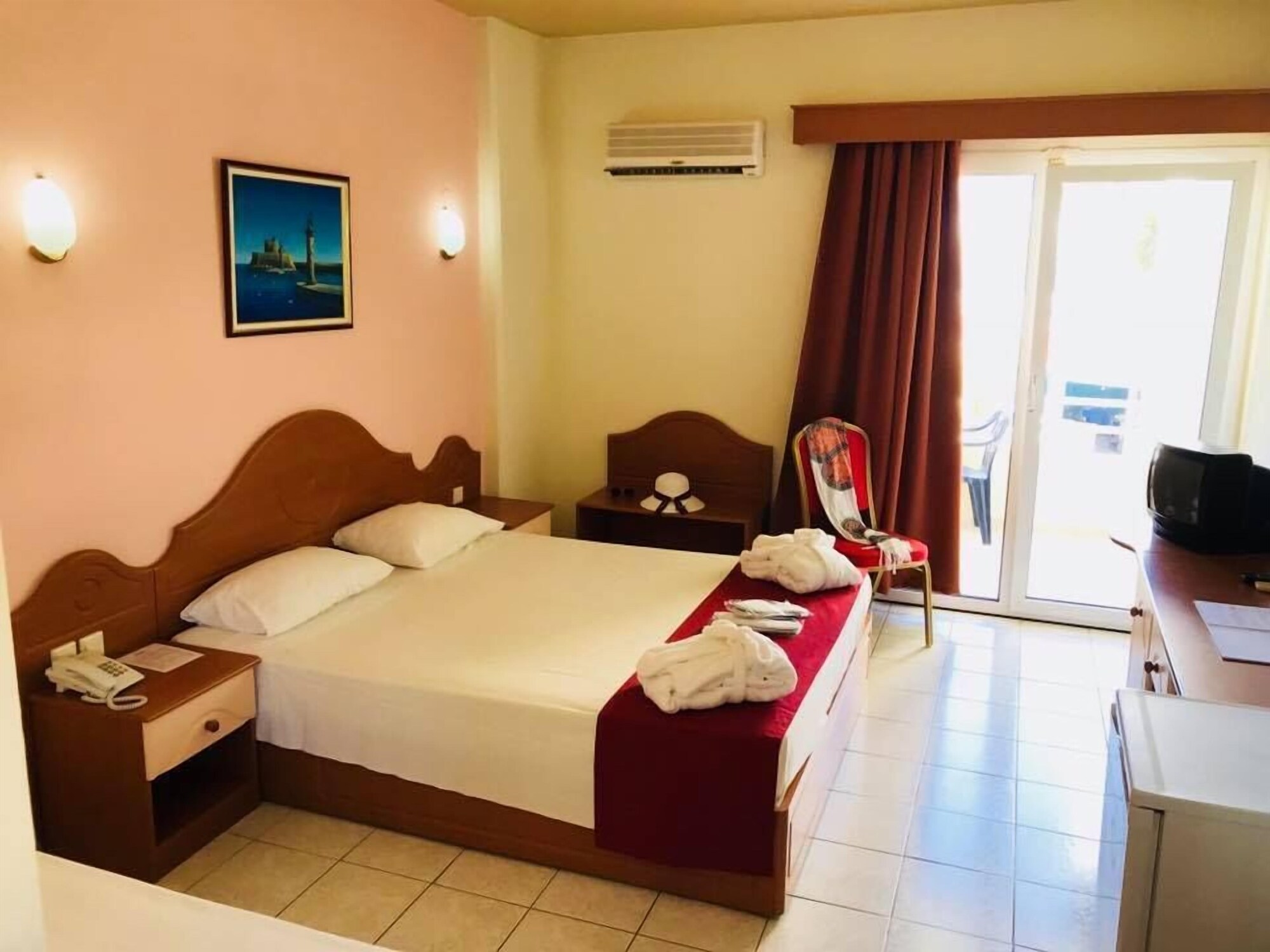 Standard, Twin Beds, Garden View