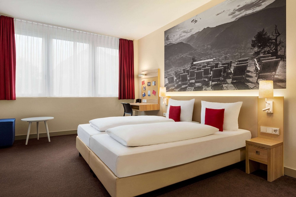 Room at City Hotel MAX Munich West, MUNICH
