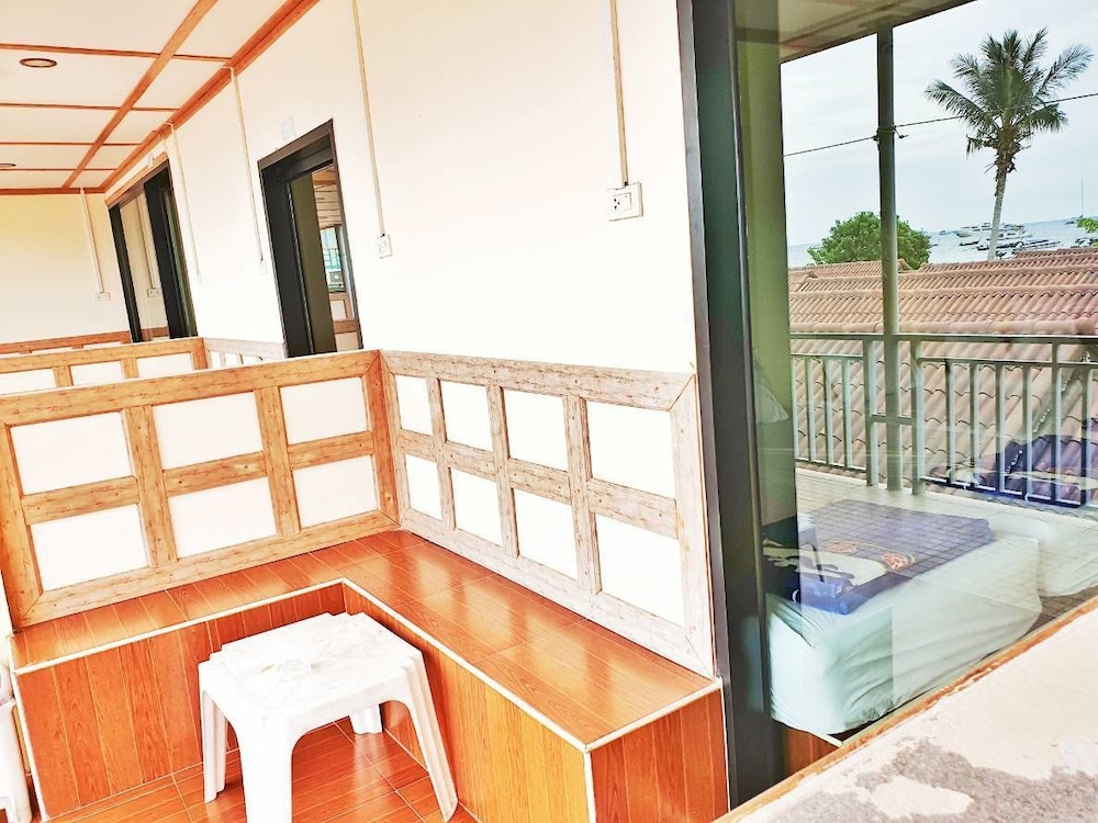 PHI PHI SAND SEA VIEW RESORT 41/57