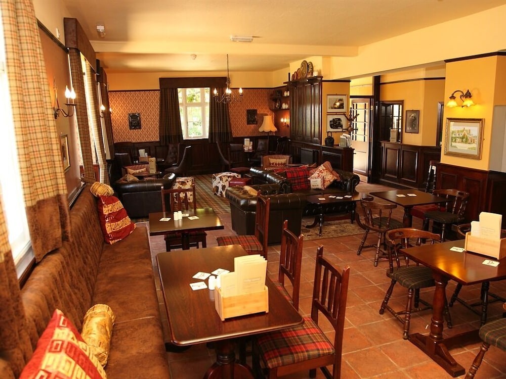 The Red Lion 17/29