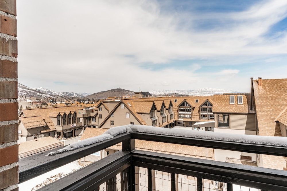 The Loft At Mountain Village By All Seasons Resort Lodging 40/50