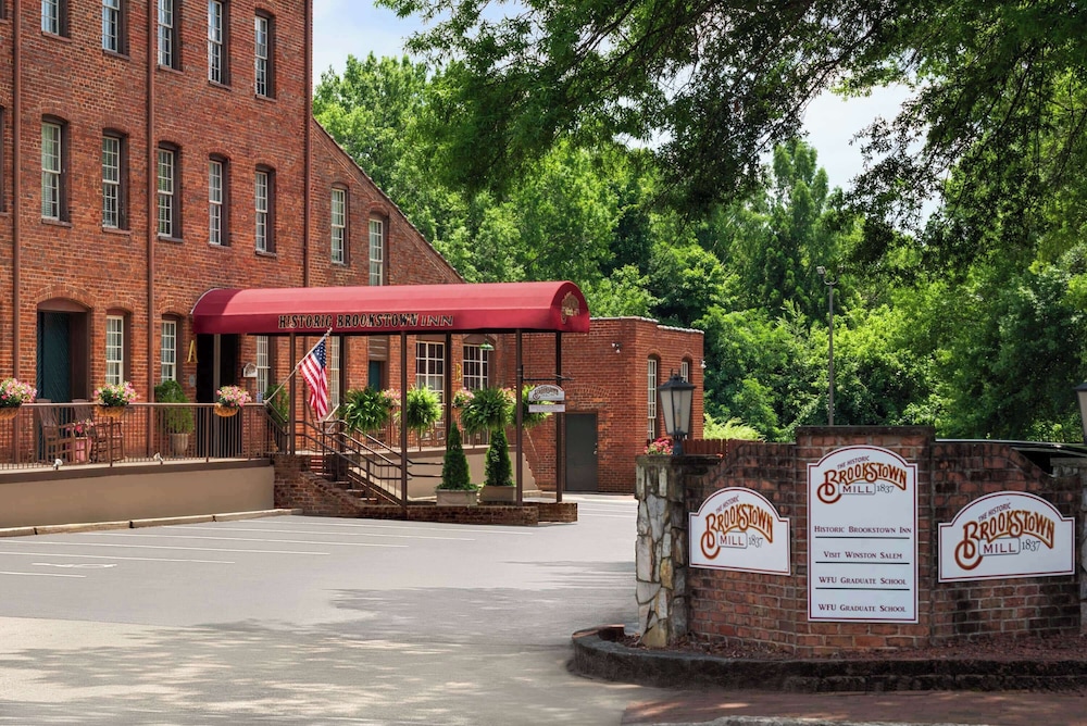 The Historic Brookstown Inn, Trademark Collection by Wyndham 6/72