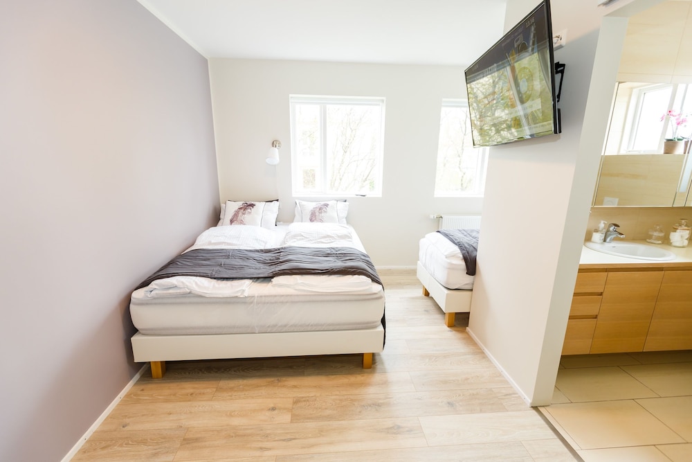 Acco Guesthouse 20/50