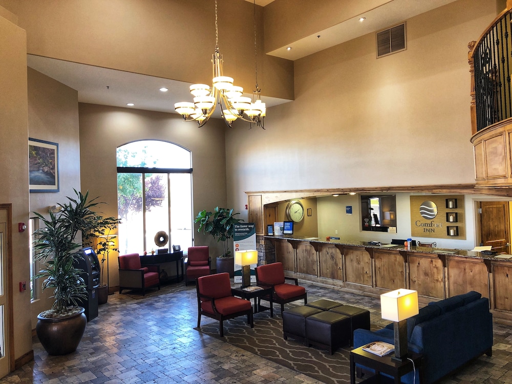 Comfort Inn at Convention Center 23/36