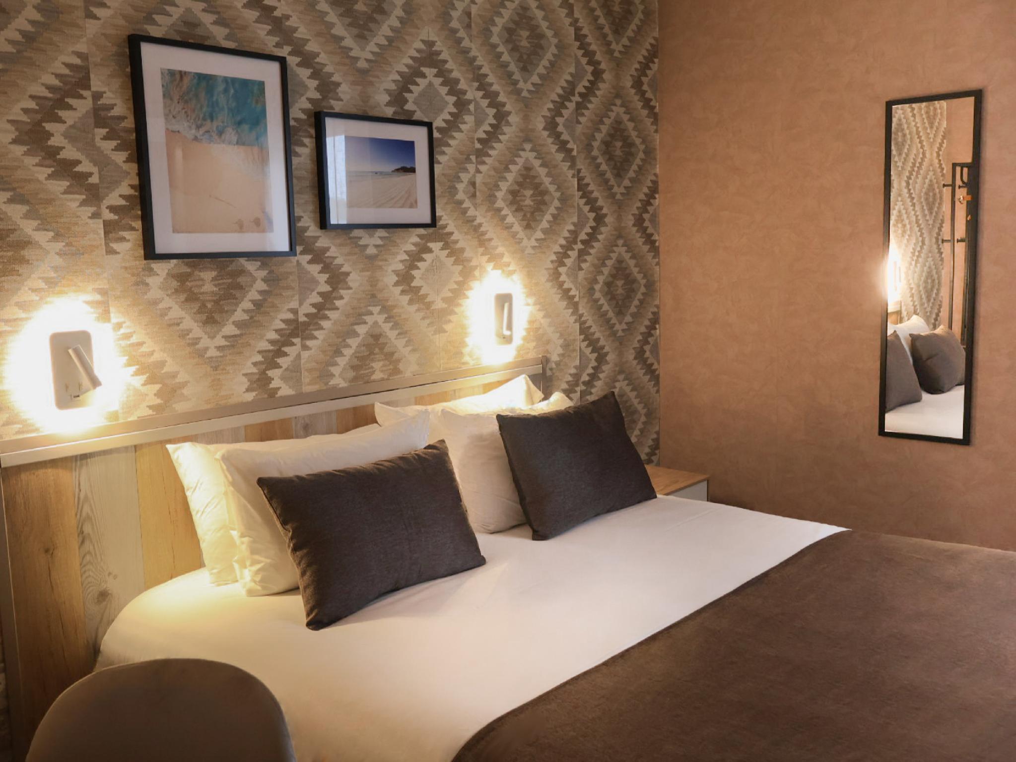 Hotel Rinascitel Larmor Plage 3/8
