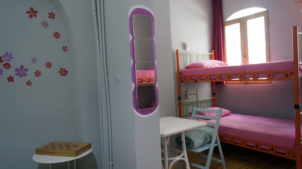 Windrose Hostel 46/47