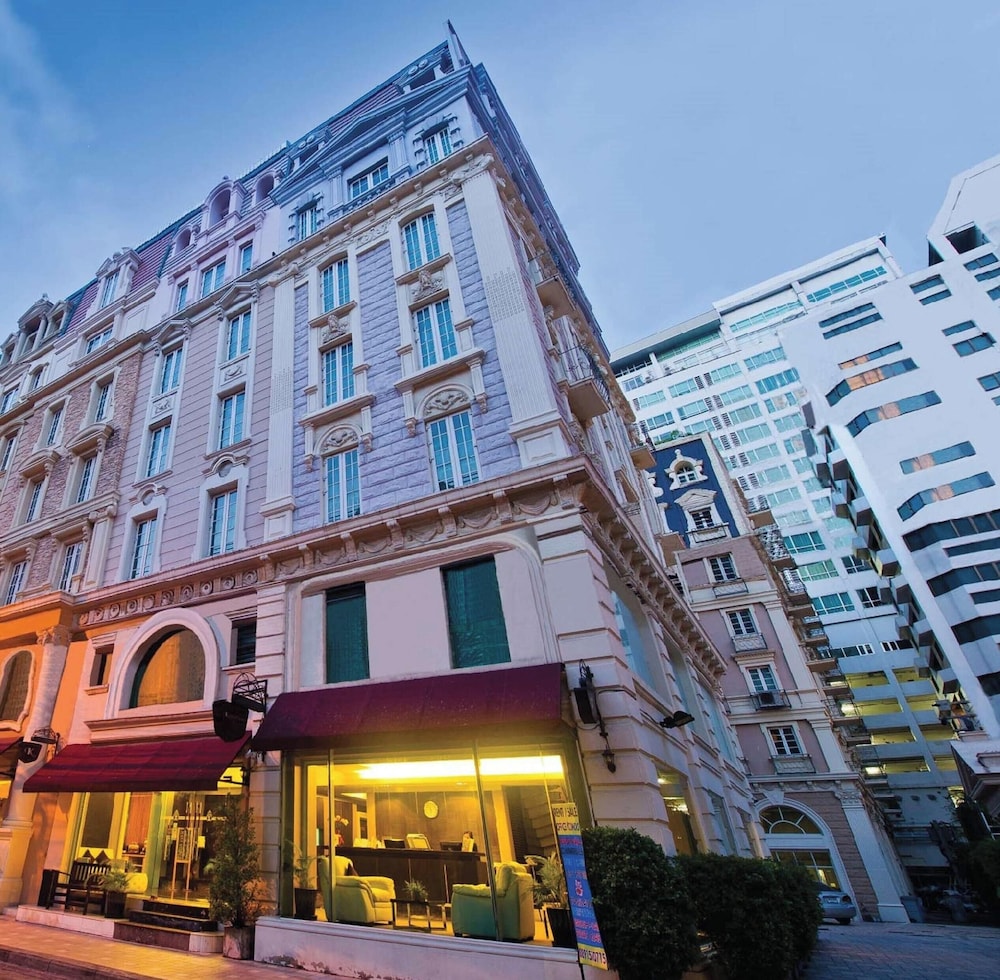 Kingston Suites Bangkok Sukhumvit 15 by Kingston Hotels in BANGKOK