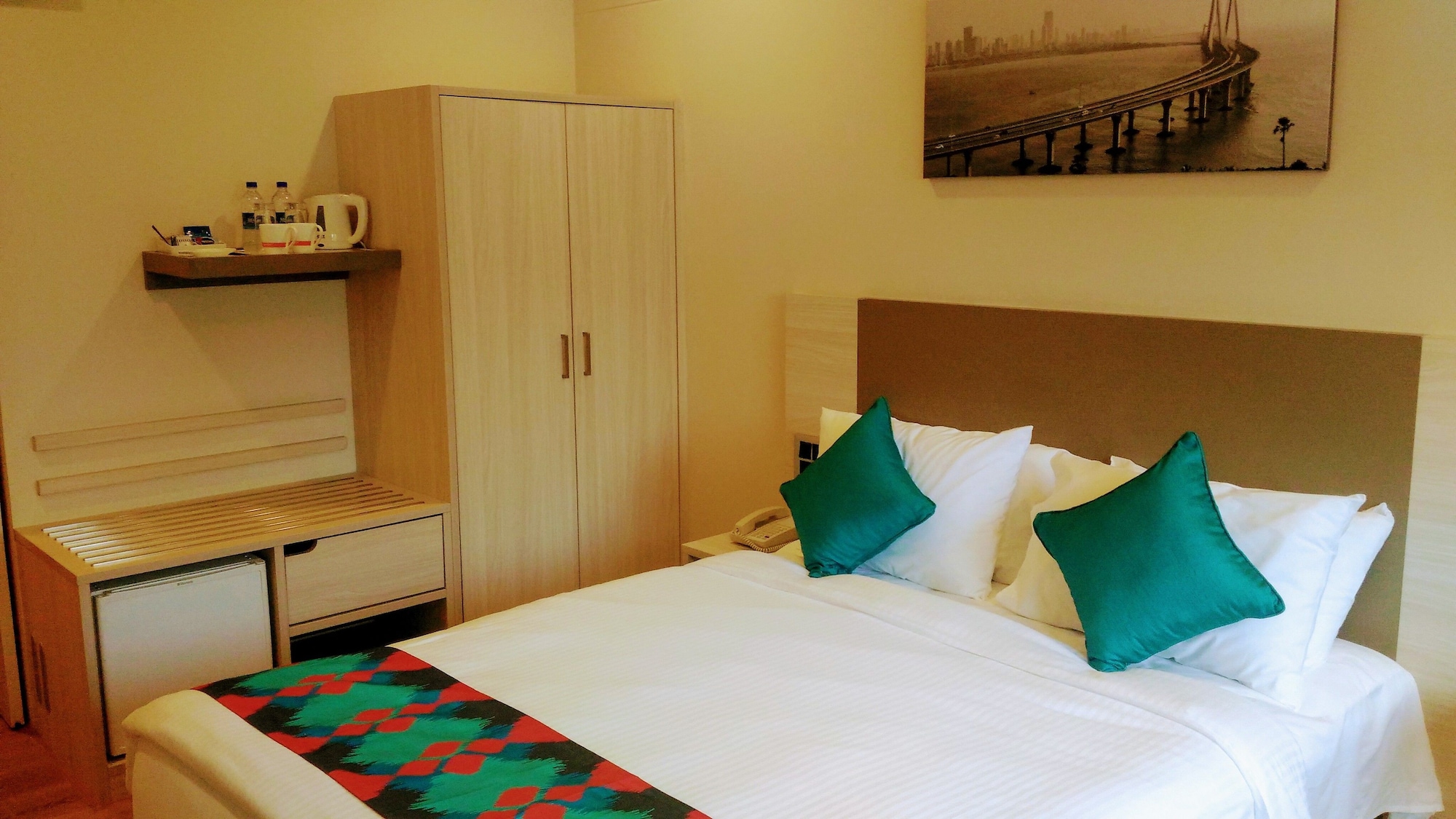 LUXURY, DOUBLE BED