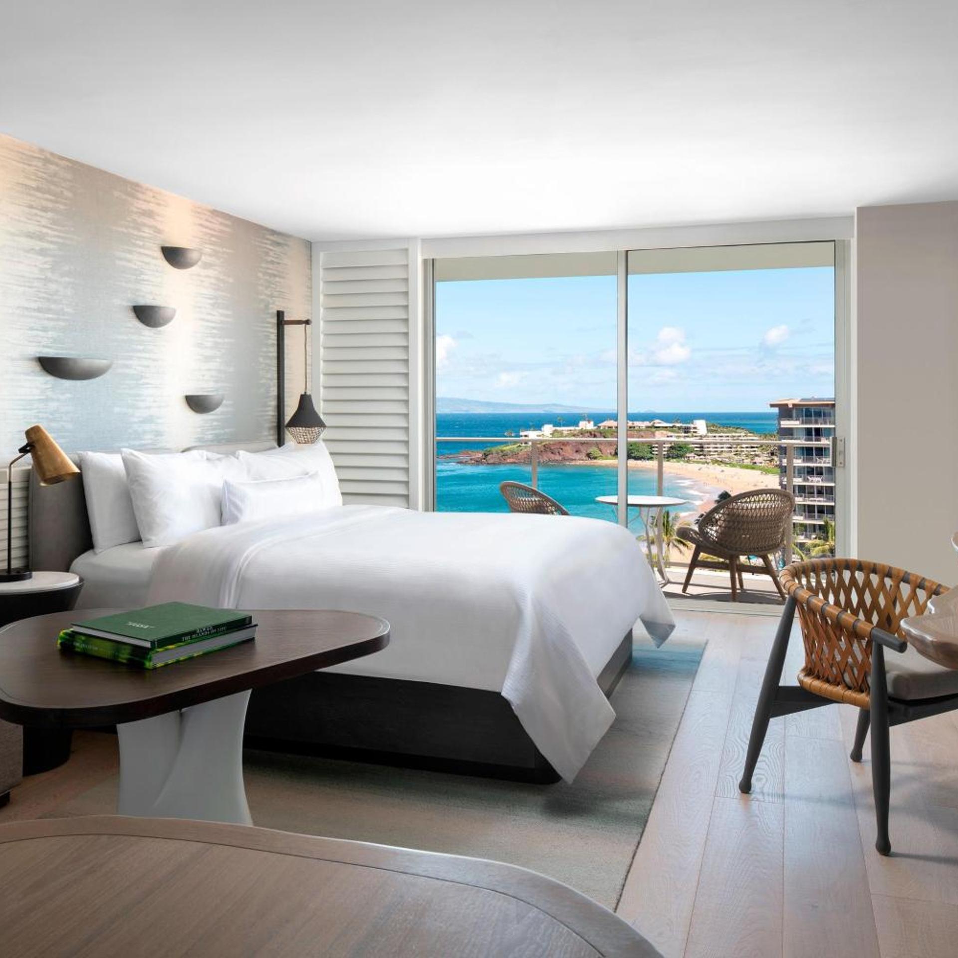 King Bed, Ocean View, Sofa, Large