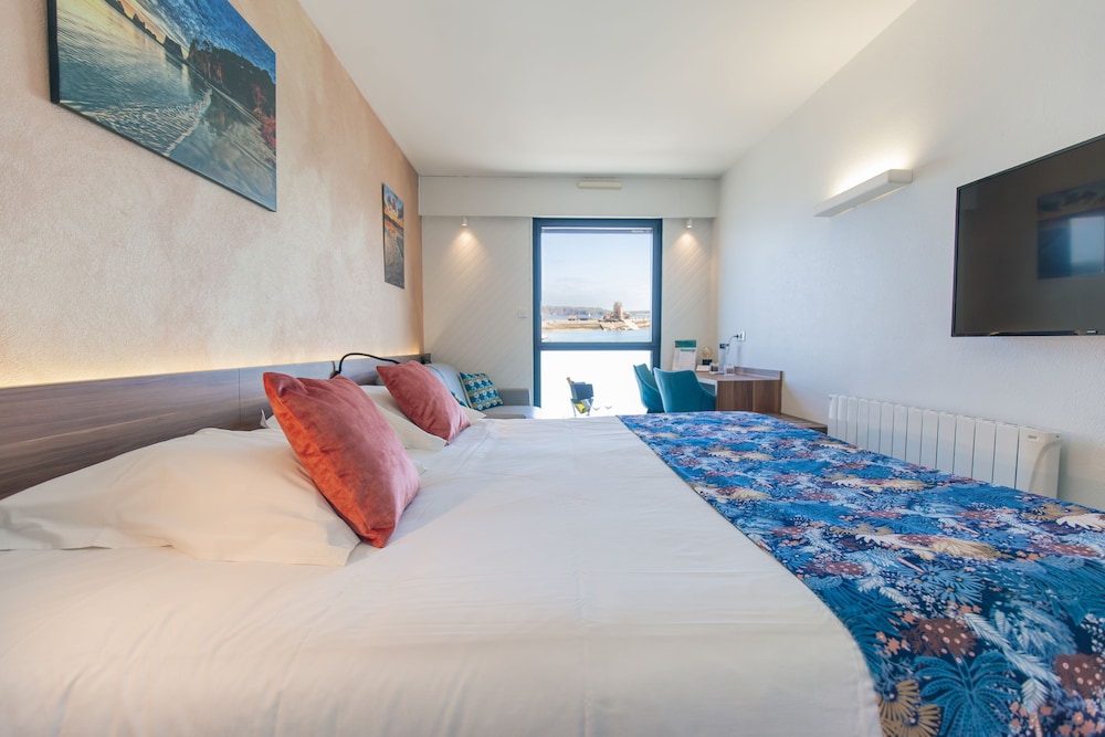 Hotel De France 10/50