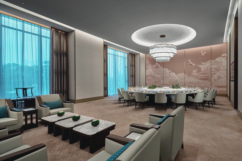 Holiday Inn Wuhan Tianhe Airport by IHG، ووهان 38/50
