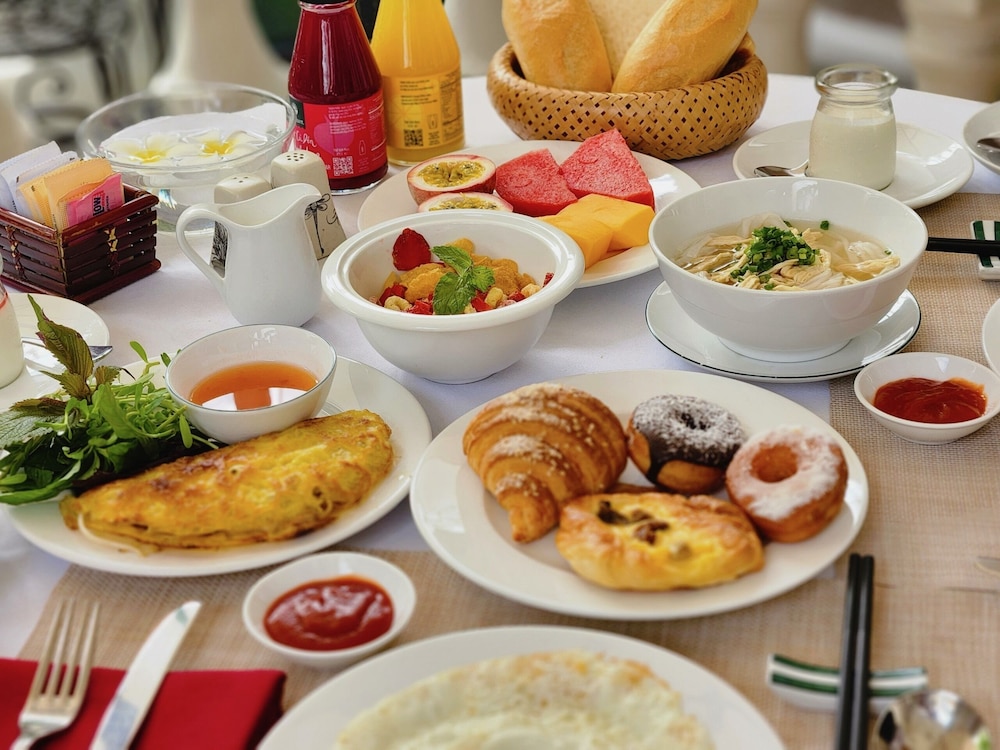Sunrise Nha Trang Beach Hotel and Spa 54/78