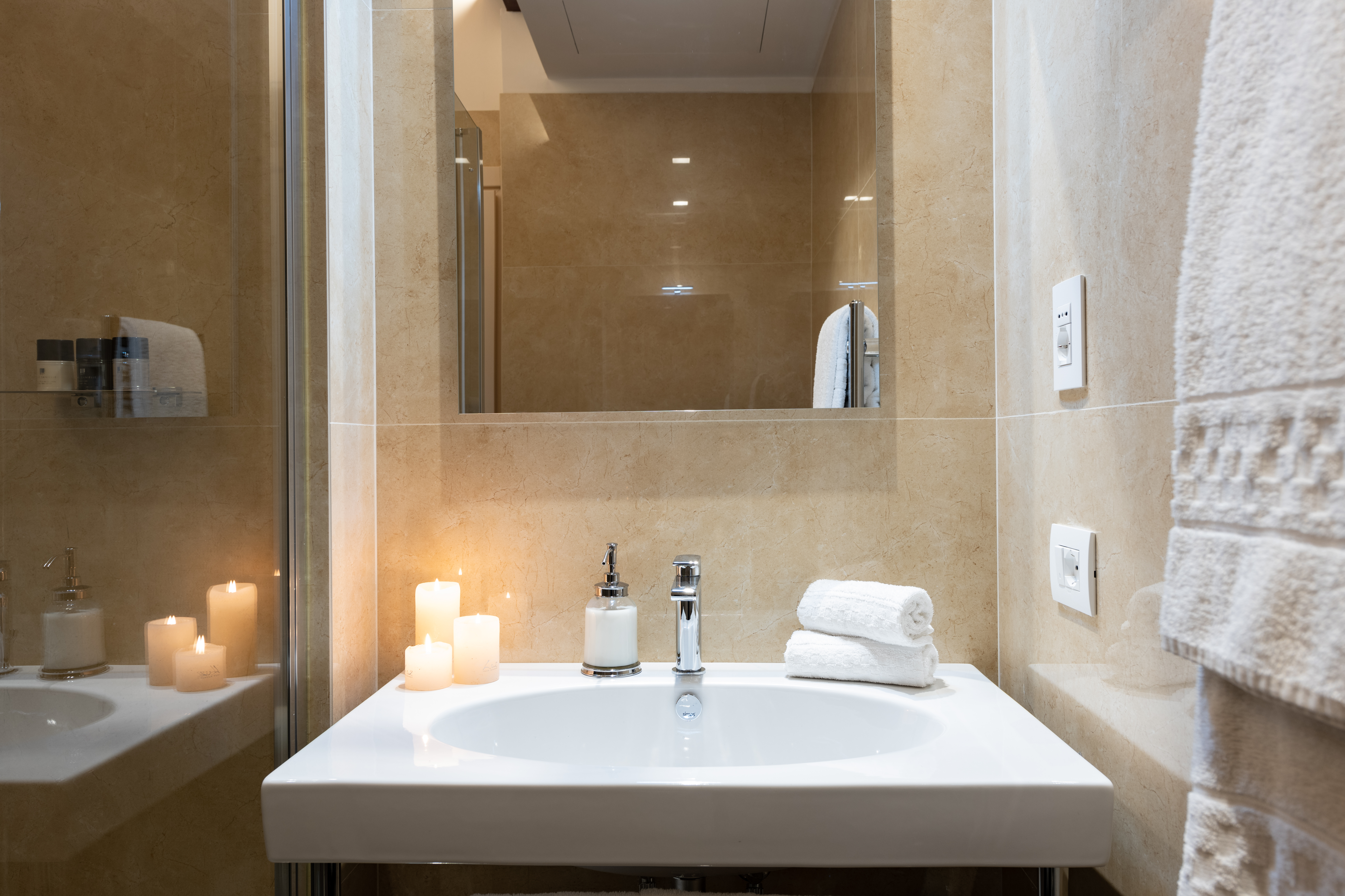 Sarda، Kairos by Florence Art Apartments 9/10