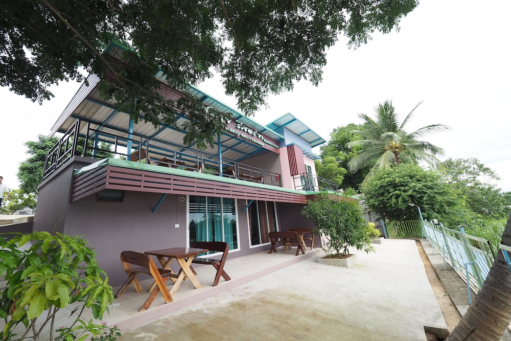 Golden Dragon Resort Kanchanaburi (ex Srisook Resort) 2/50