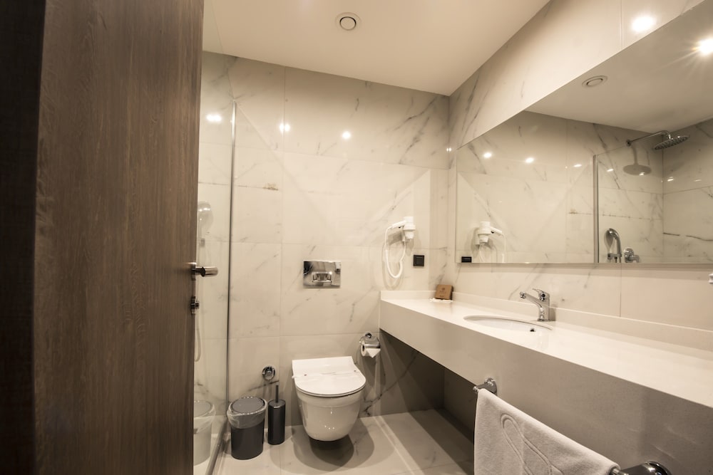 Heybeli Garden Otel 19/21