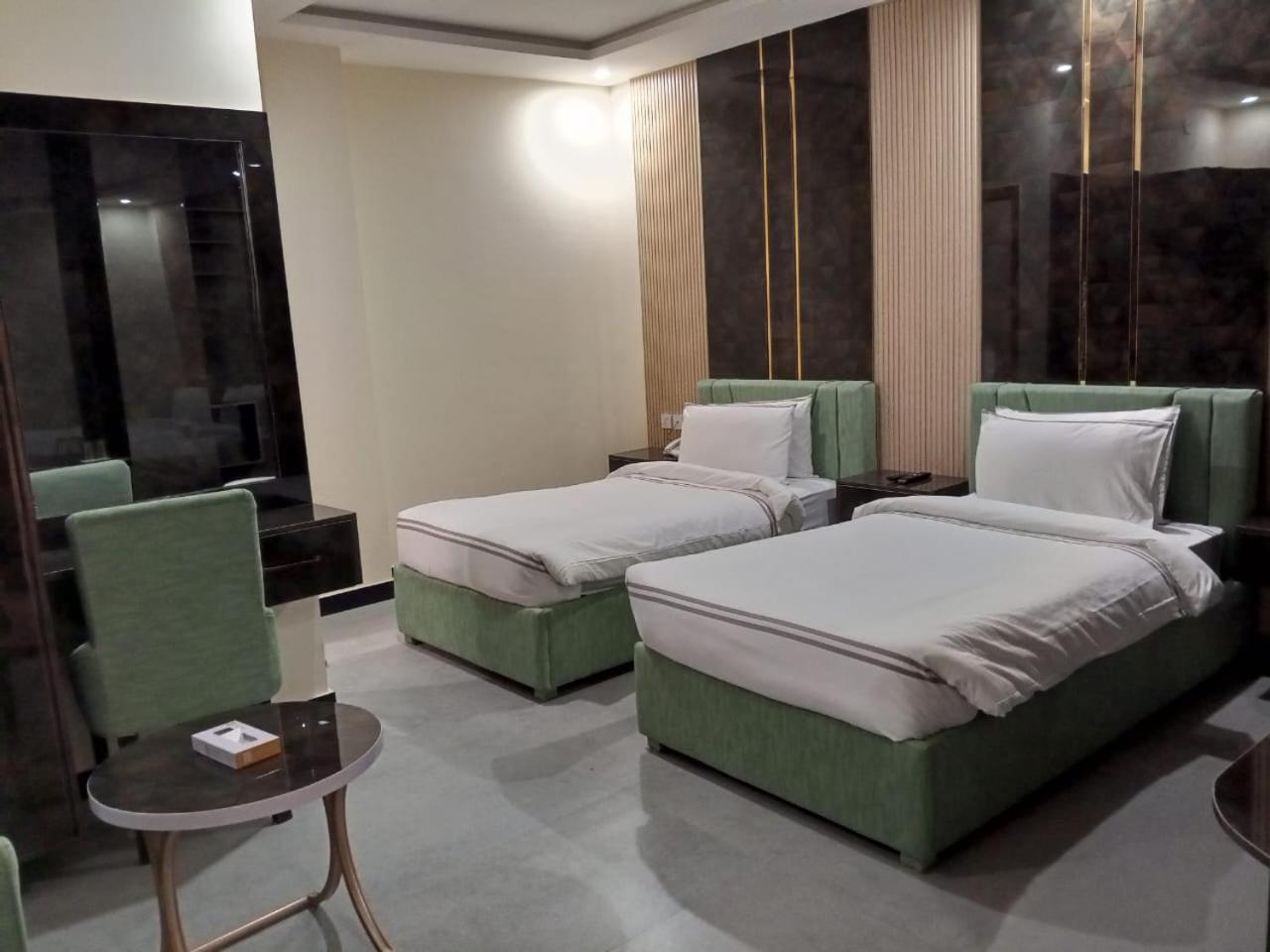 Legend Hotel Kalam 24/44