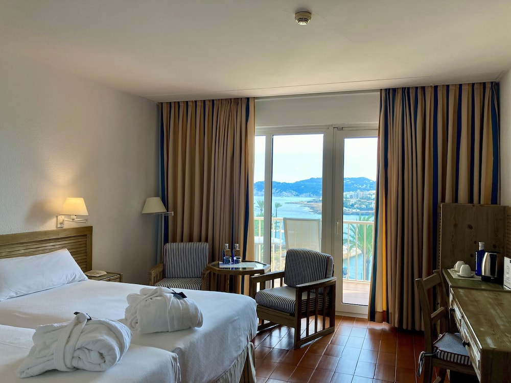 PARADOR DE JAVEA 12/49