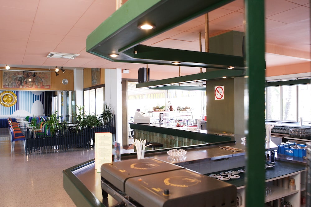 Xons Platja Hotel Apartaments 57/73