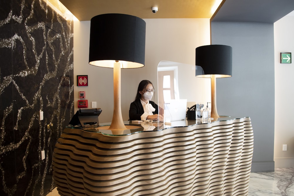 L Hotel Perla Boutique 7/58