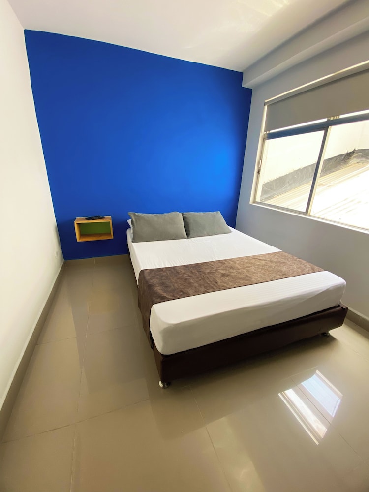33Hotel 5/47