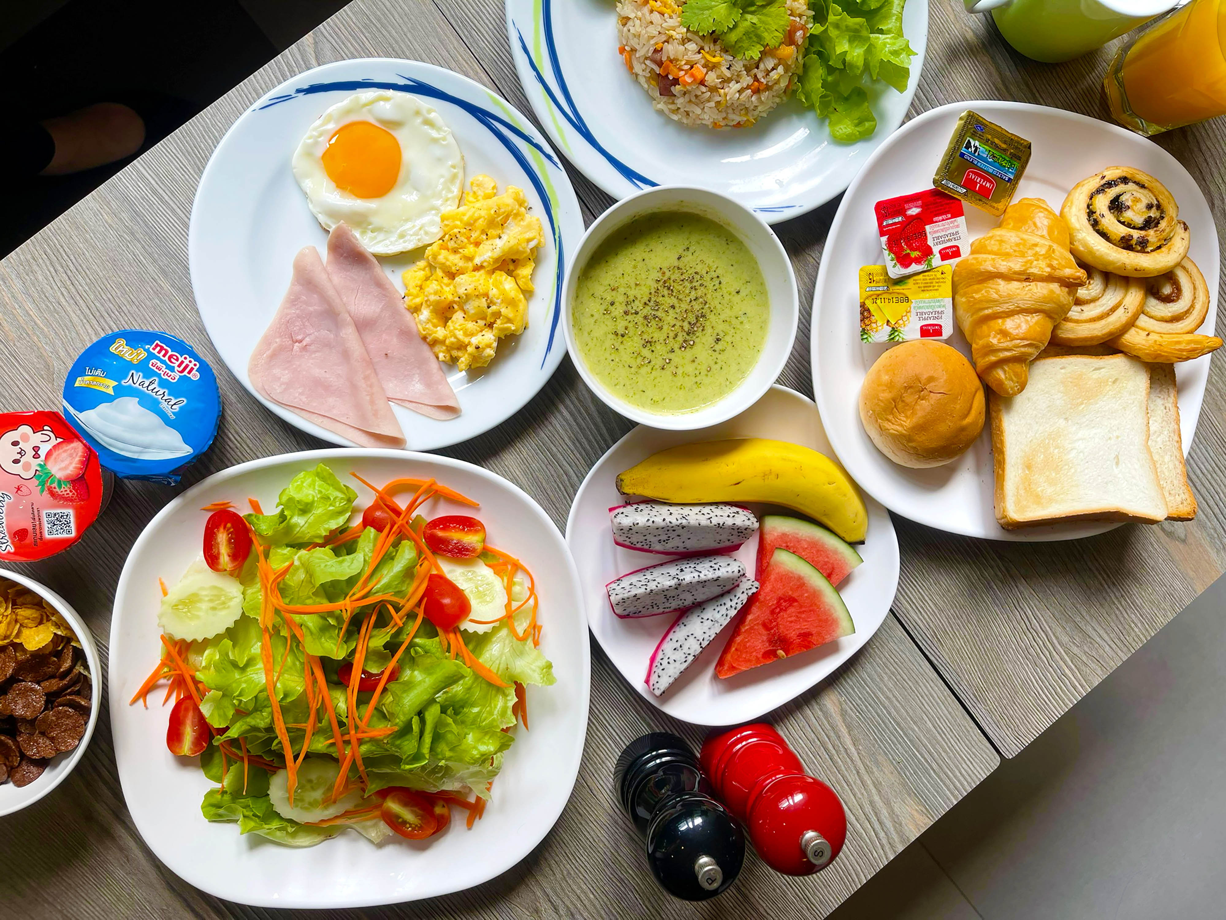 Holiday Inn Express Bangkok Sathorn 55/75