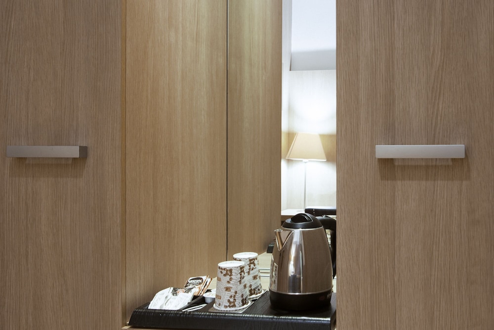 Lleo Hotel photo2