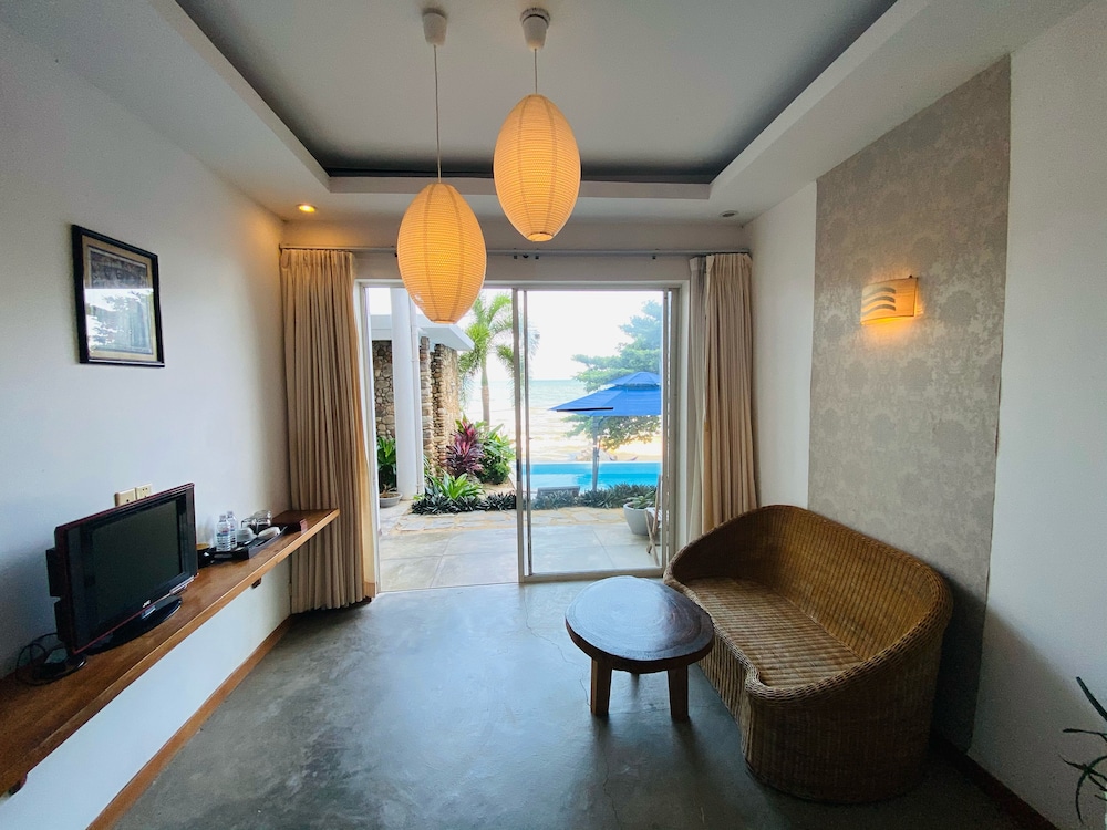 Saravoan Hotel Kep 53/65