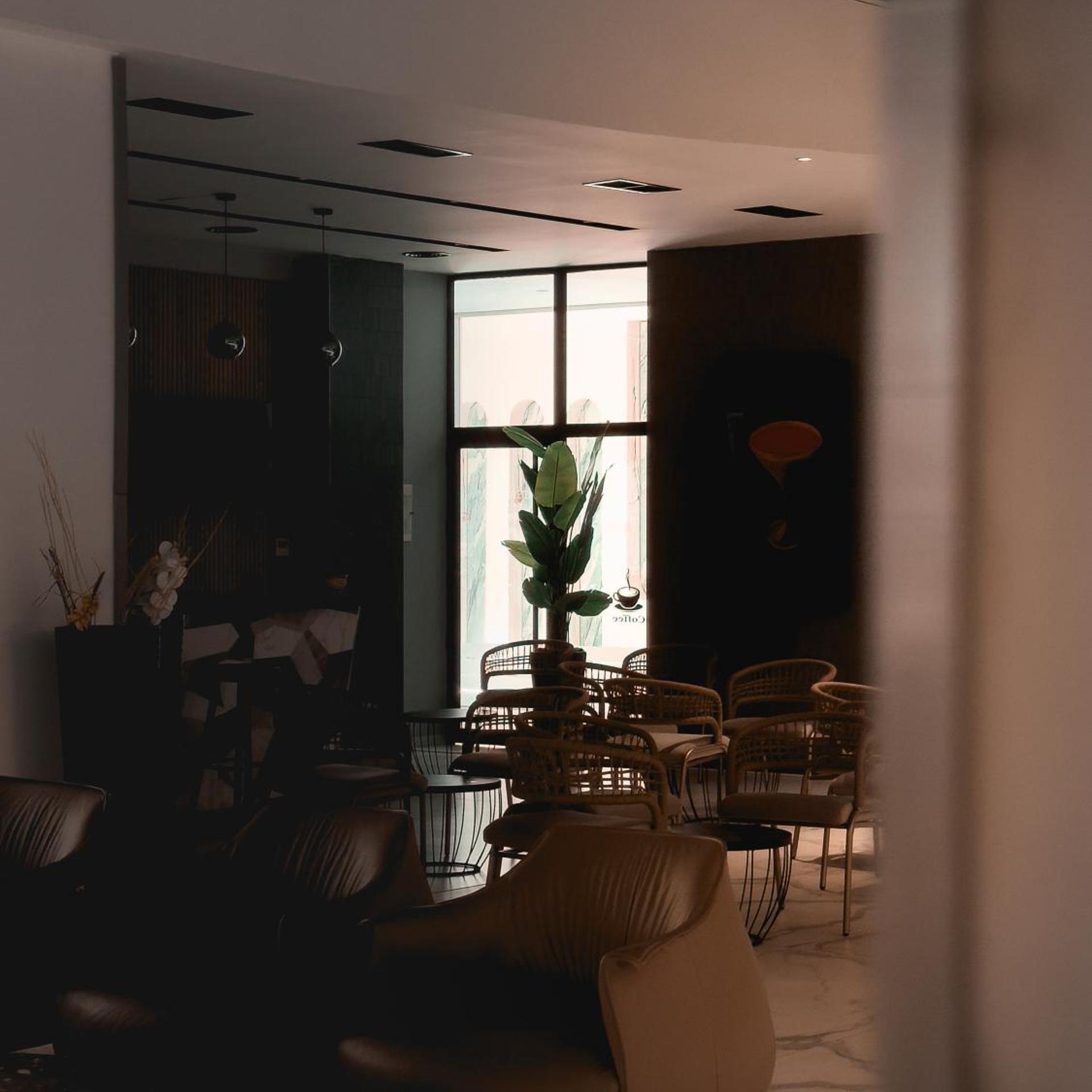Toer Hotel Saranda 50/60