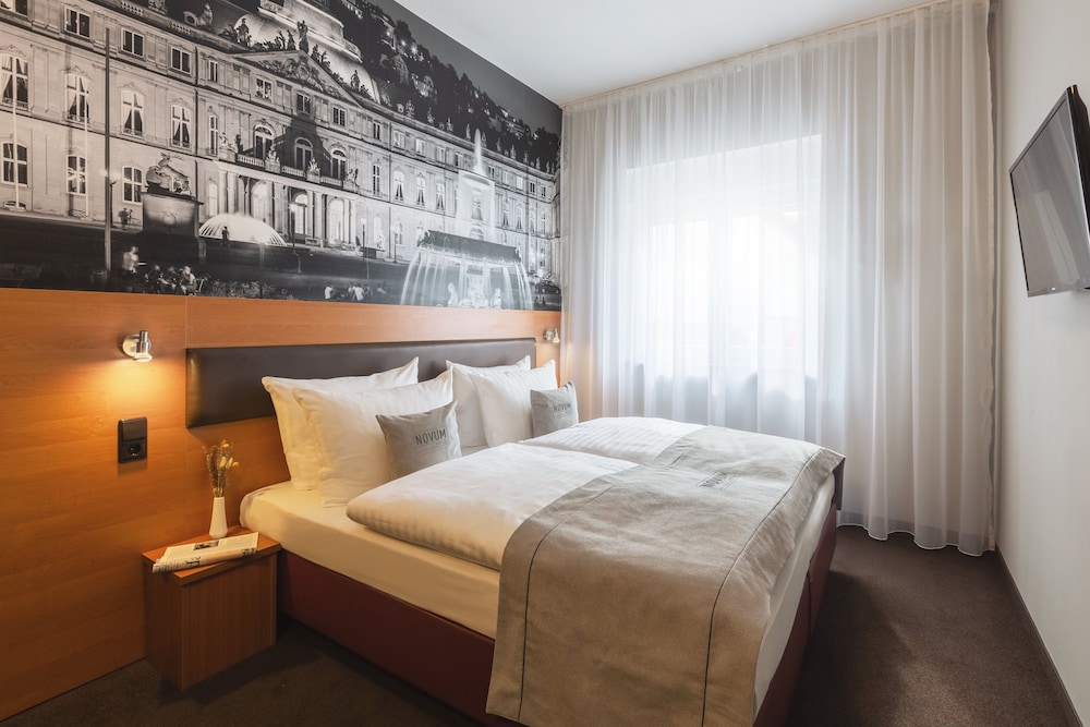 Garner Hotel Stuttgart - Zuffenhausen By IHG 14/61
