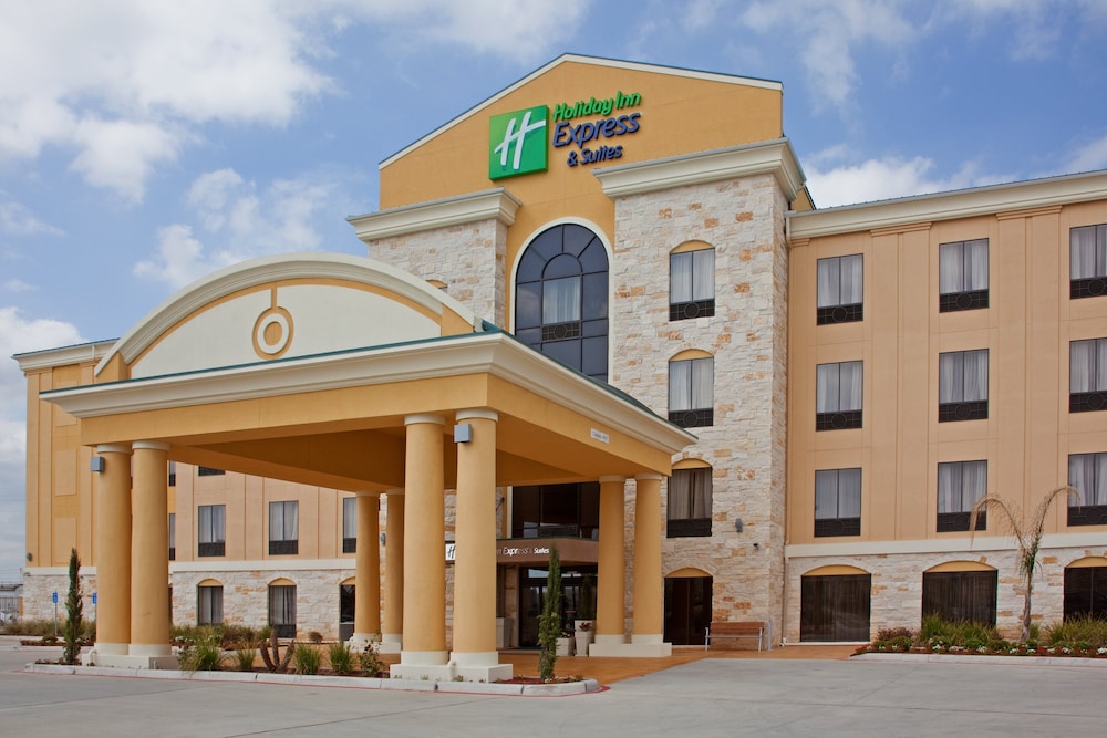 Holiday Inn Express Hotel Suites Katy 3/41