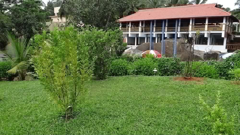 Vasco Dagama Beach Resort 20/30