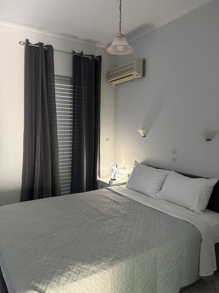 Eliza Apartments 21/50