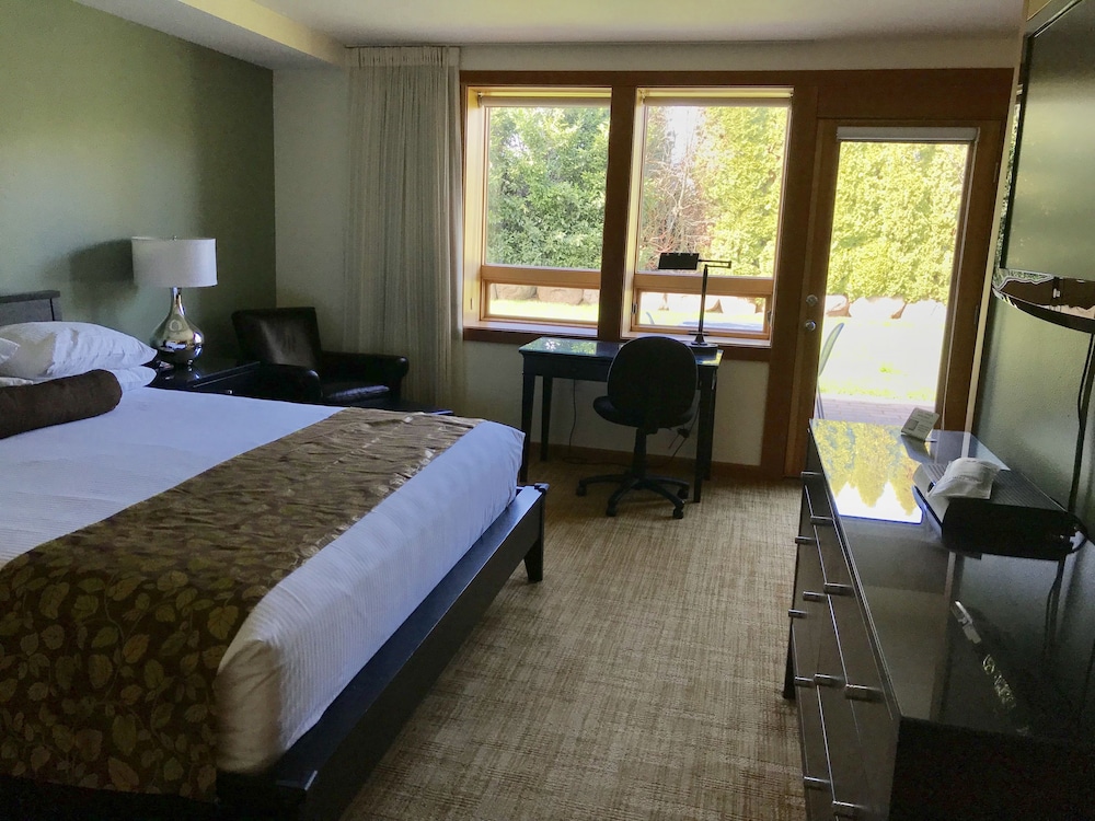 Best Western Plus Hood River Inn 12/80