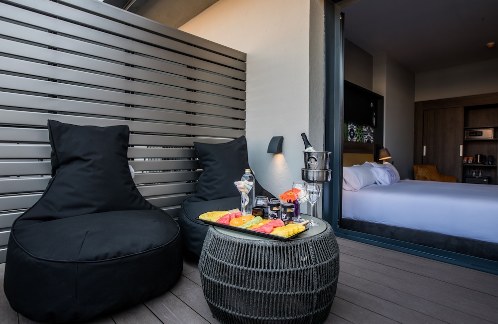 NYX Hotel Madrid by Leonardo Hotels 24/74
