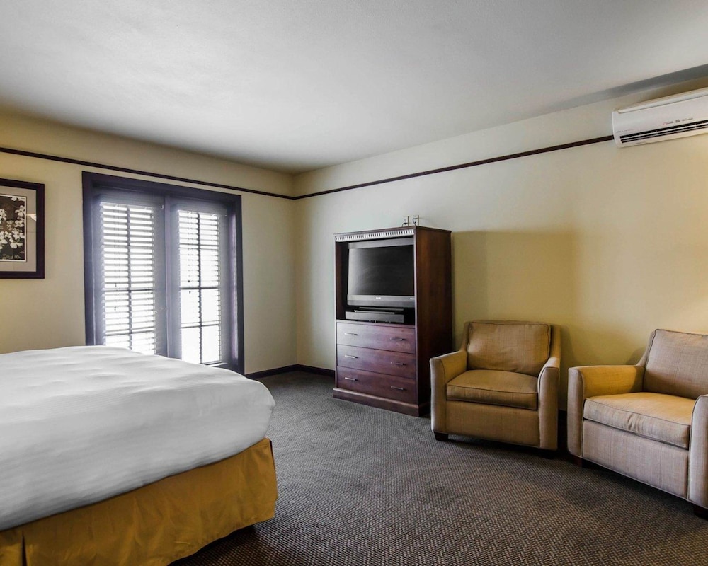 Hotel Seville 27/49