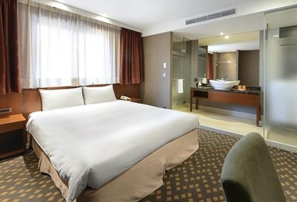 Orange Hotel Linsen Taipei 8/26