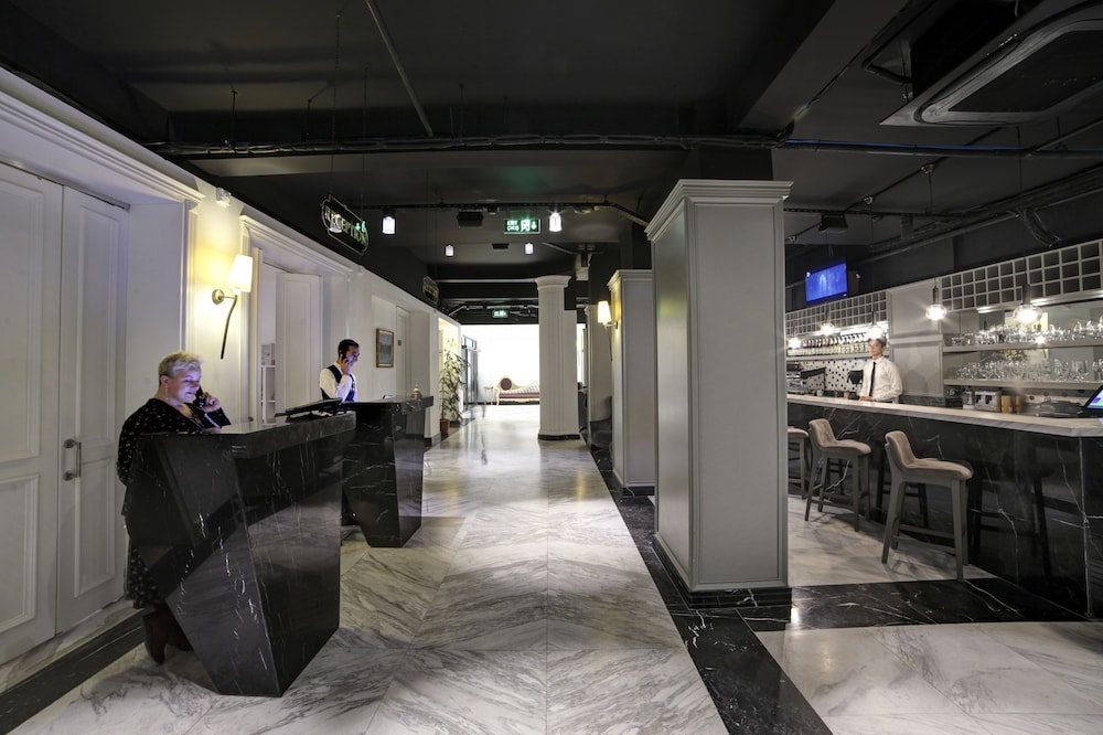 Lobby at White Monarch Hotel, ISTANBUL