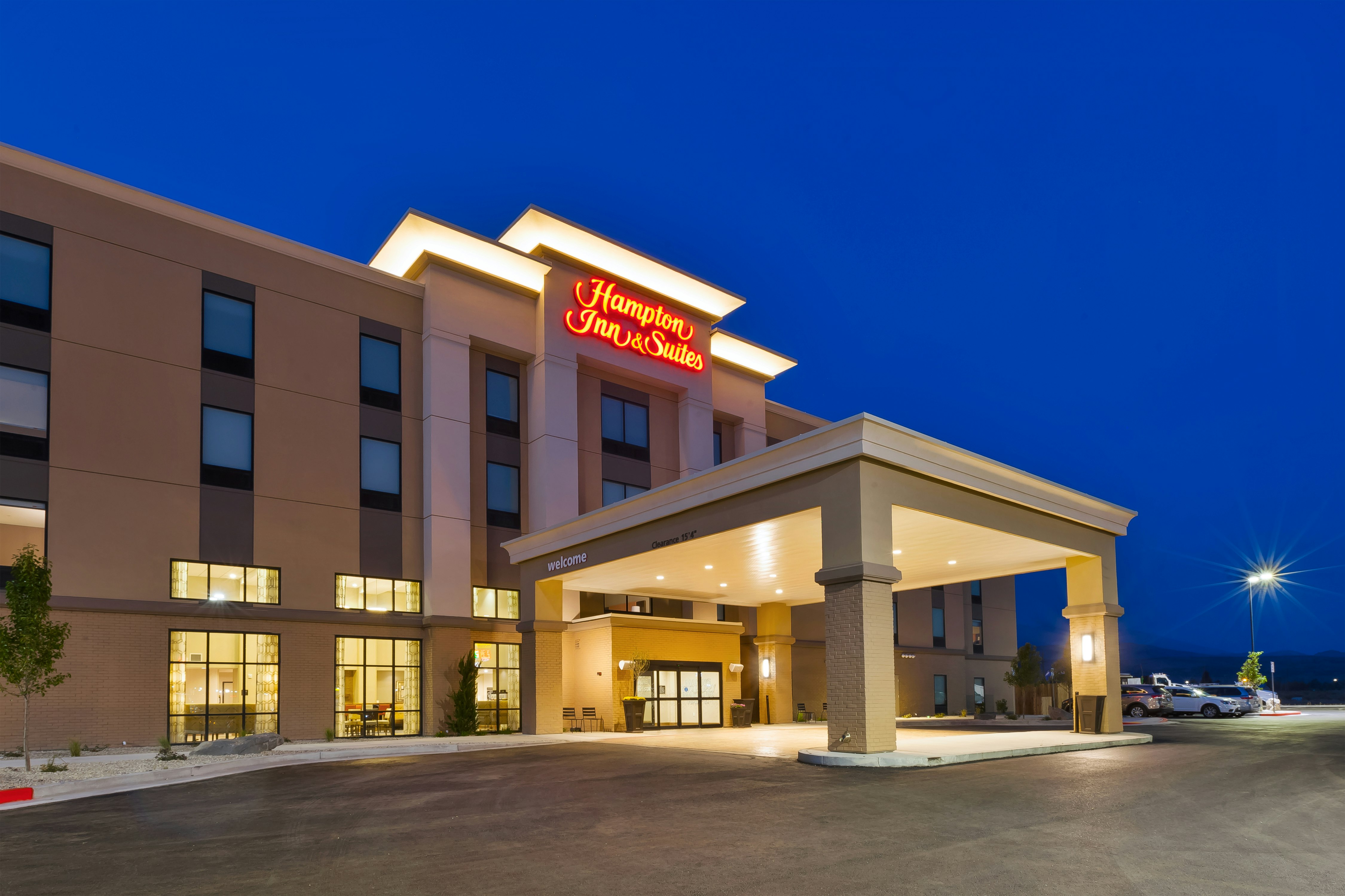 Hampton Inn Suites Wells Nv 32/33