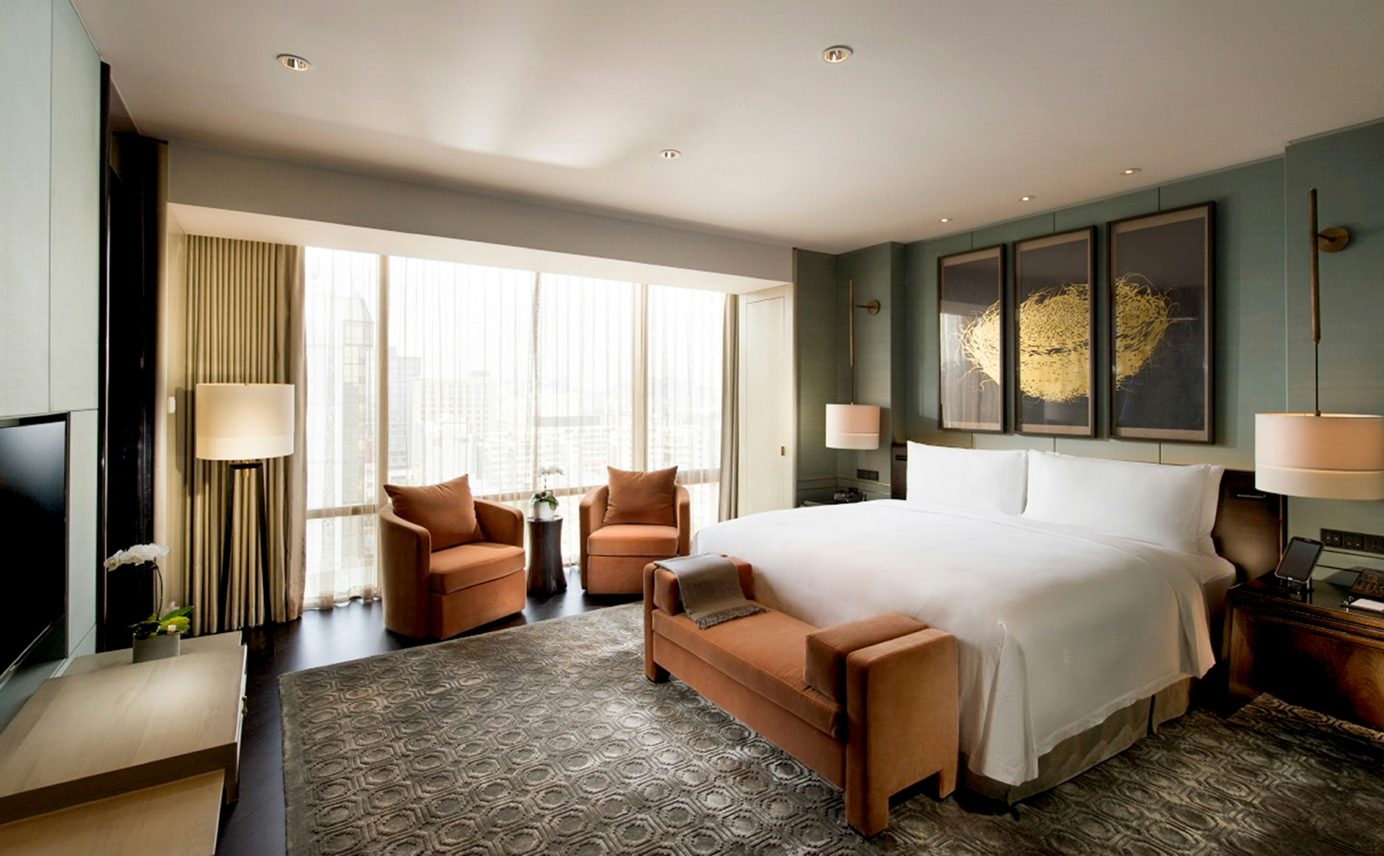 DELUXE, SUITE, KING BED