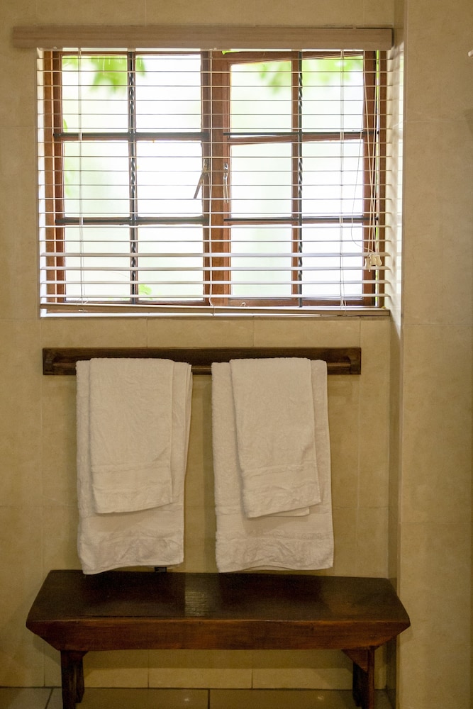 Town And Country Guest House 19/50