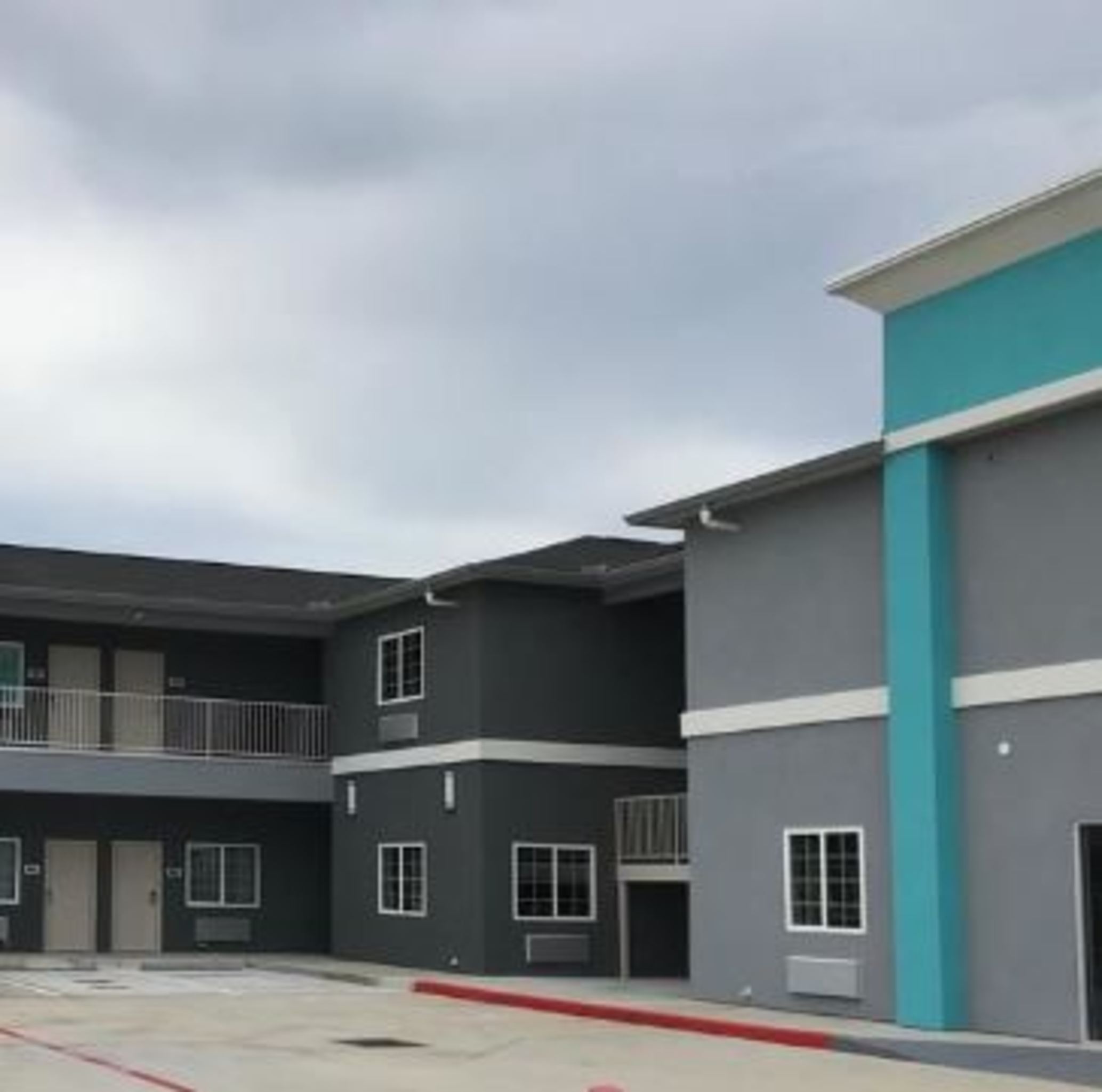 Americas Best Value Inn Houston Willowbrook photo4