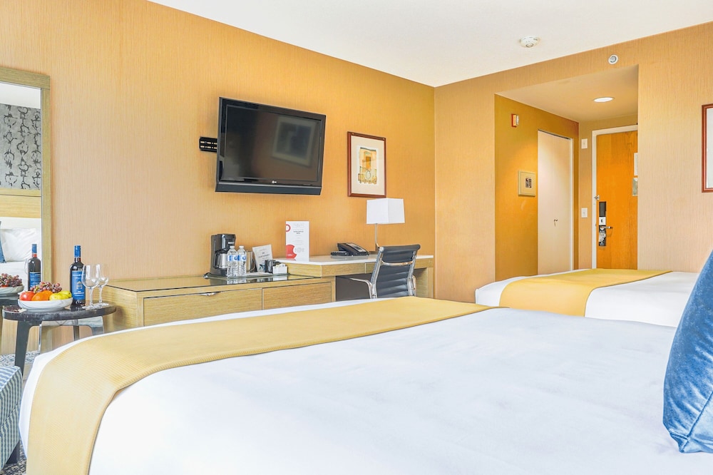 Executive Plaza Hotel Metro Vancouver 13/50