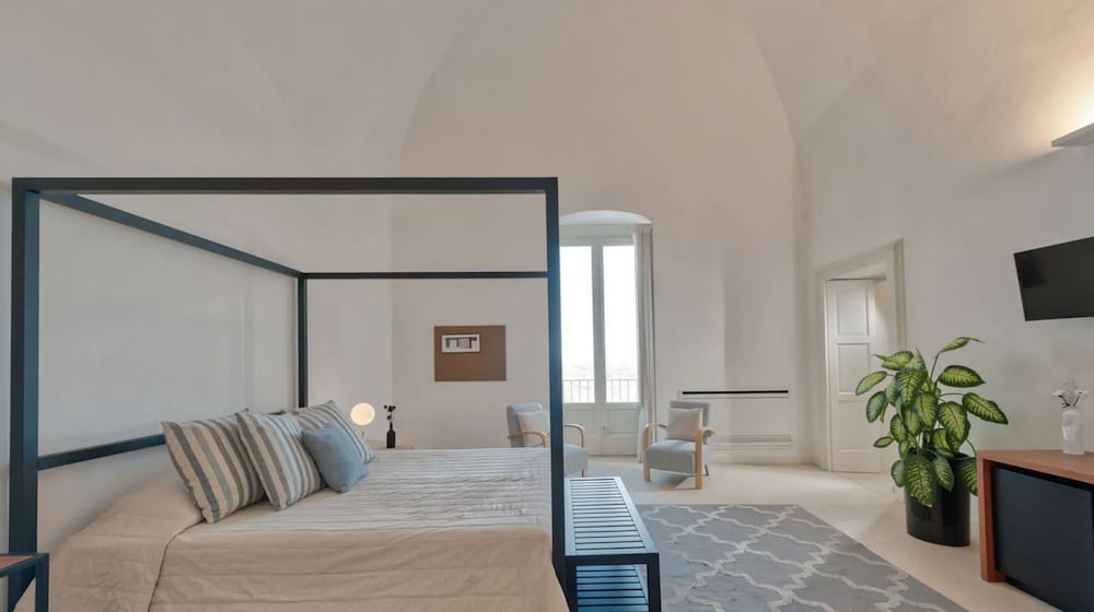 Mazzarelli Creative Resort 45/64