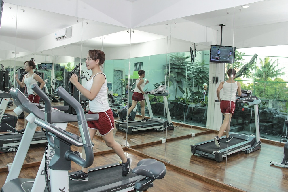 MaxOneHotels.com at Resort Makassar 35/57